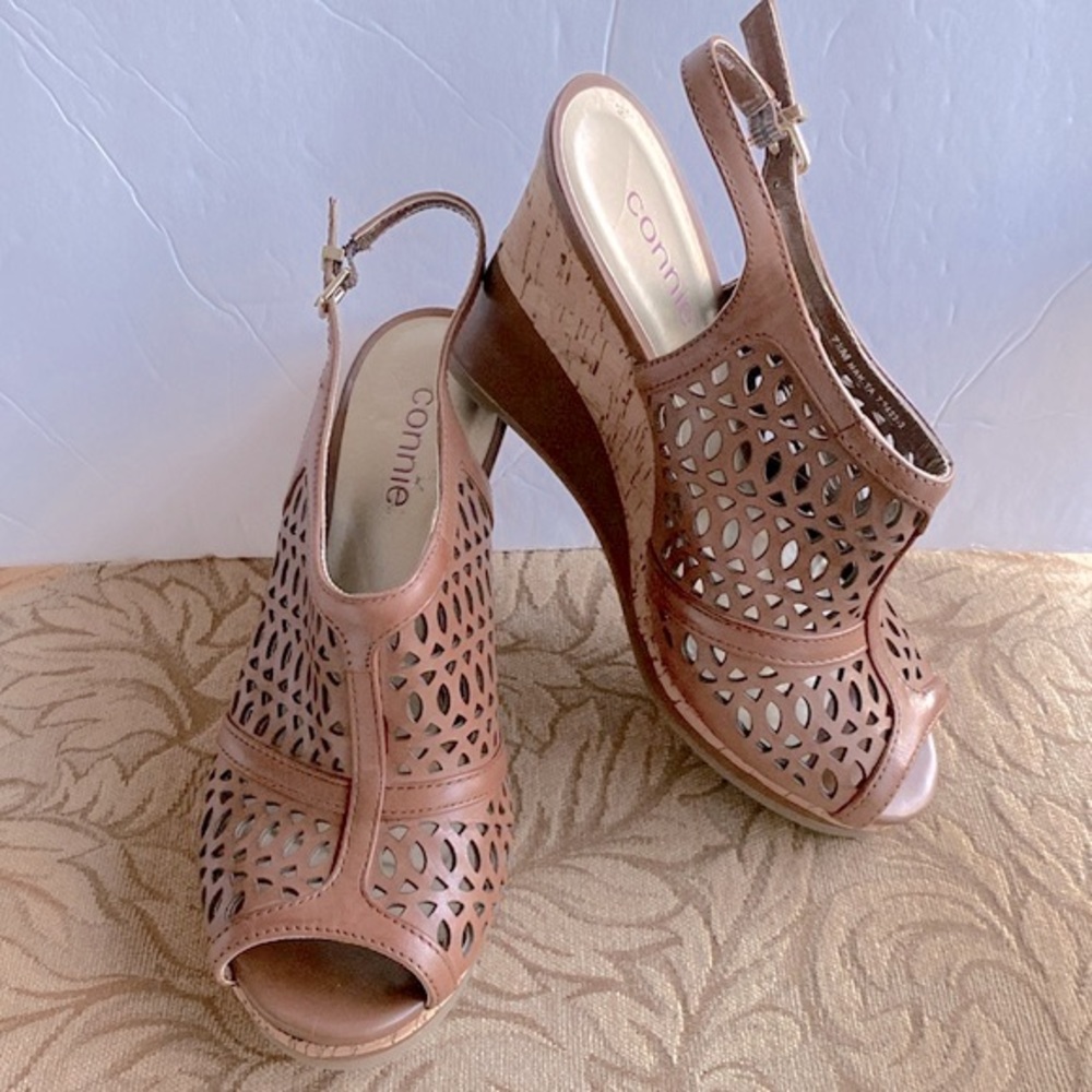 Connie NAKITA Cork Wedge woman’s sandal shoe tan brown leather upper size 7.5 🌹